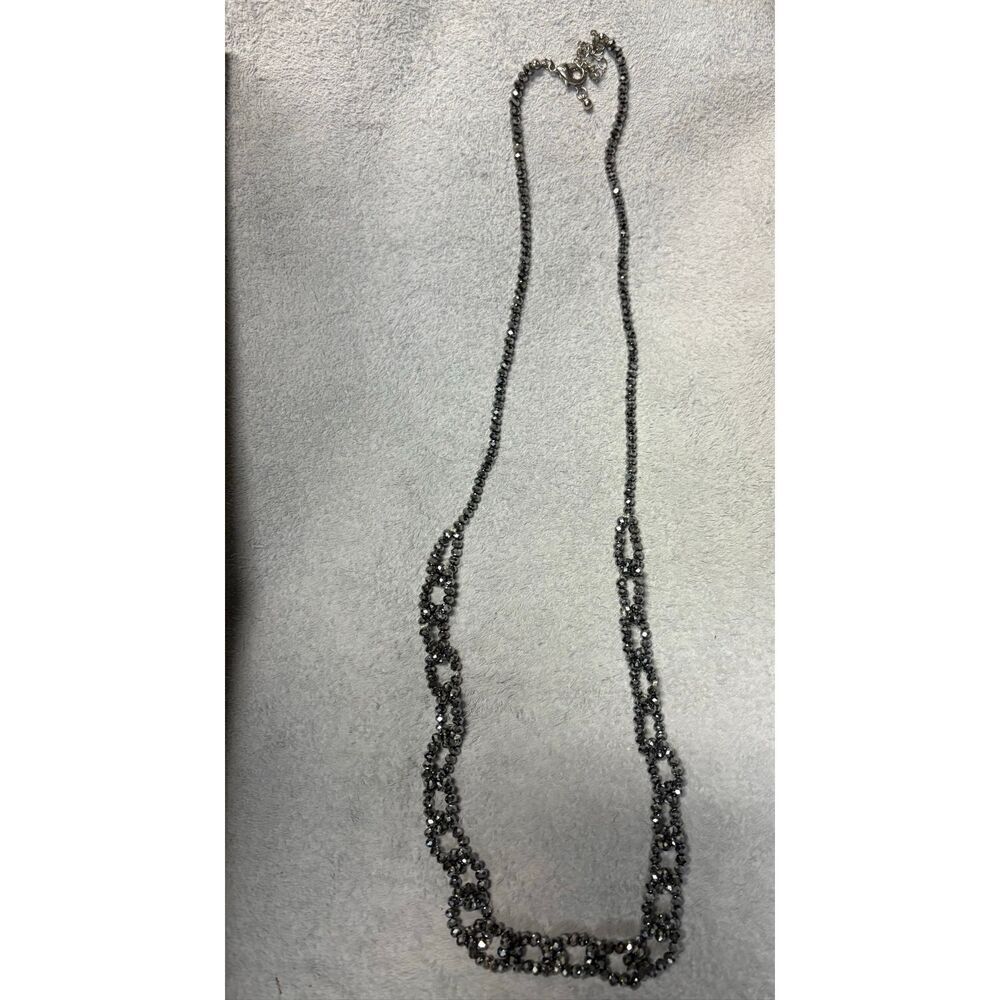 Vintage Small glass bead dark silver necklace - Picture 7 of 8